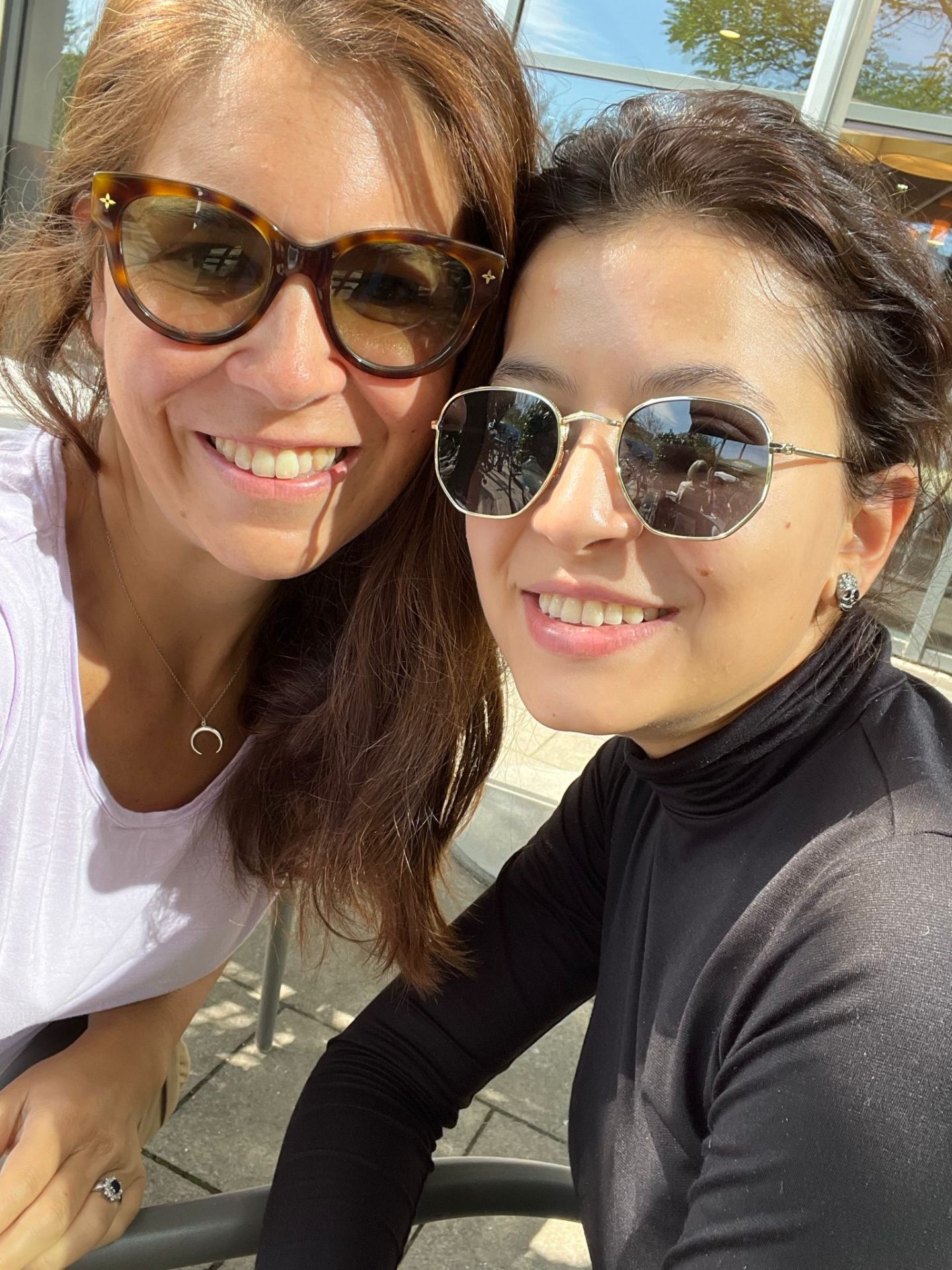AuPairs sharing a real friendship moment